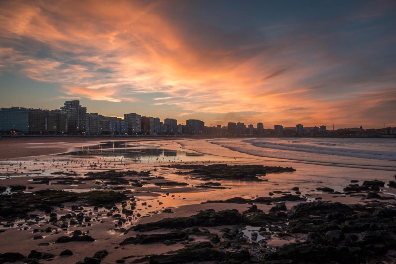 El Harapan - Sumergete En Una Selva A Pie De Playa - Grupo Querbes Appartement Gijón Buitenkant foto